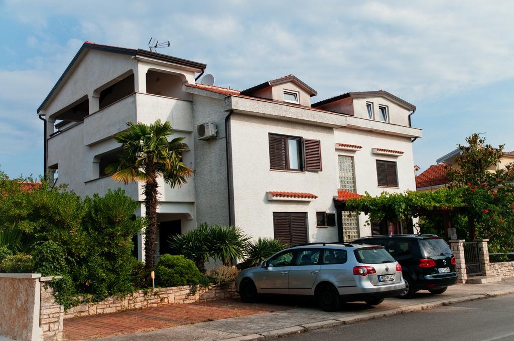 Dr. Igda Apartments Poreč Eksteriør billede